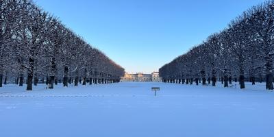 France Orders 15% Flight Cancellations at Paris CDG and Orly After Heavy Snowfall